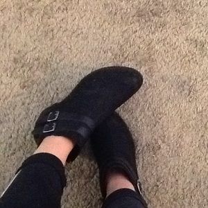 Little black booties!